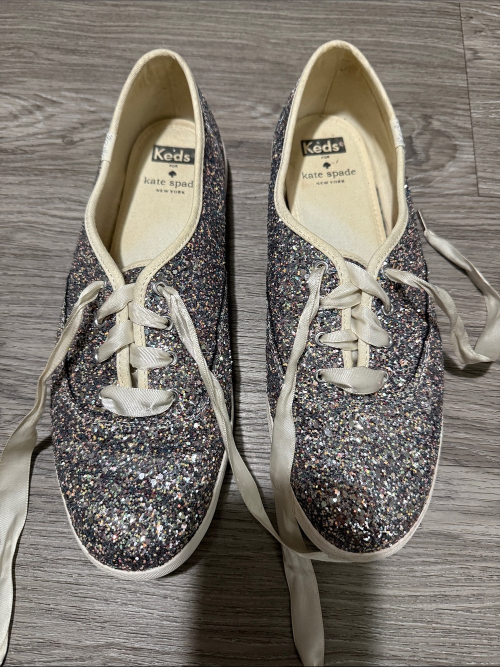 Keds X Kate Spade Sneaker Womens 10 Silver Champion Glitter Low Lace Up - Picture 5 of 16